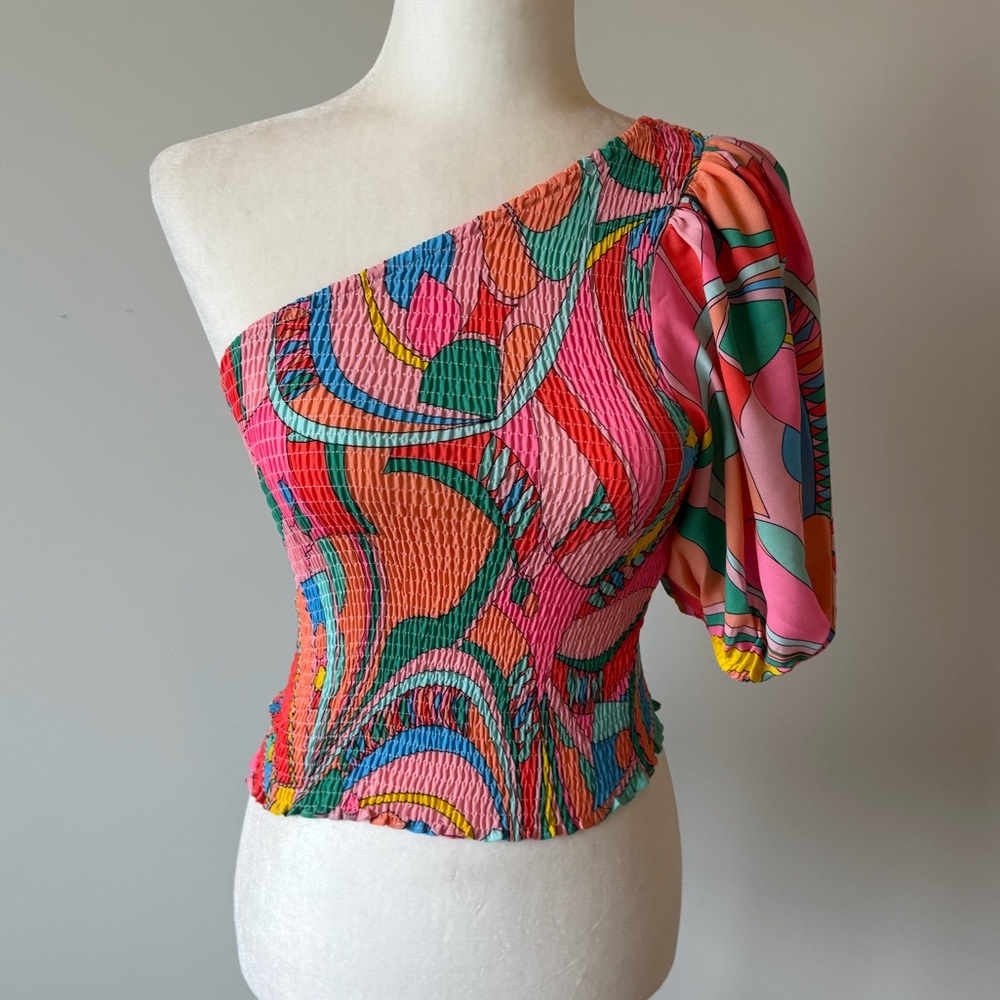 Colorful One-Shoulder Top •S• - Picture 2 of 5